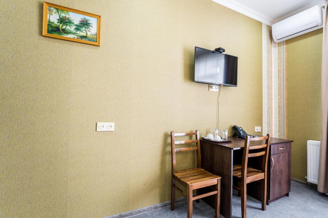 Hotel Georgian House Kutaisi Exterior foto